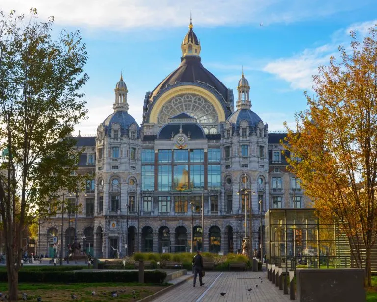 picturesque spots in Antwerp Antwerpen Centrale