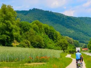 bike from melk to krems feature