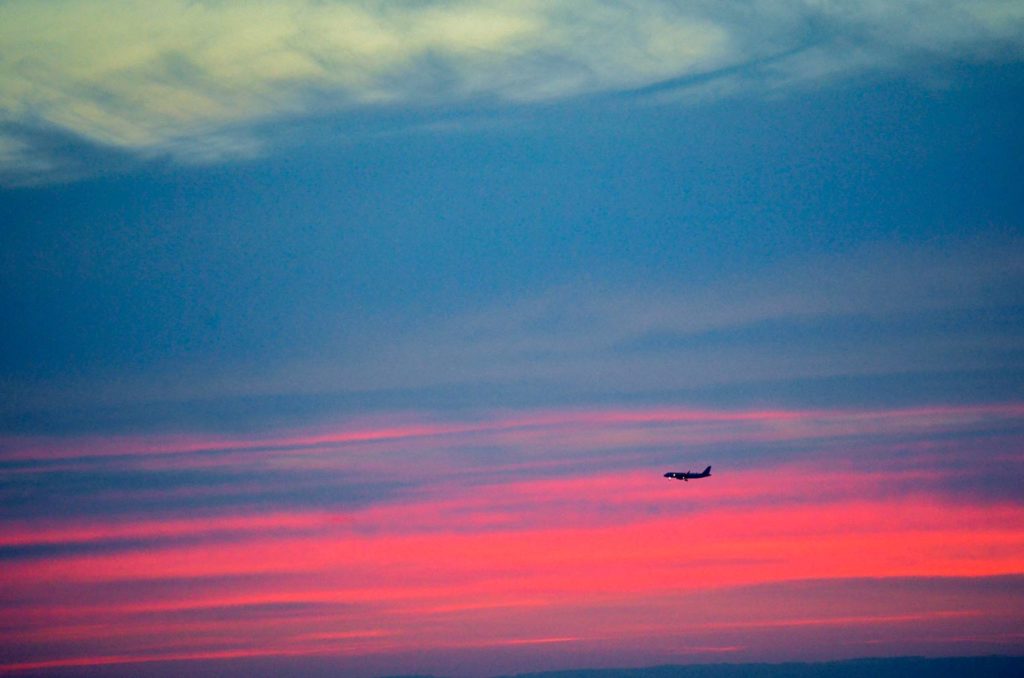 sunset-plane