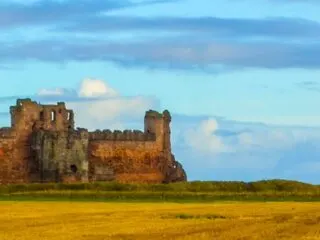 get-to-tantallon-castle-featured