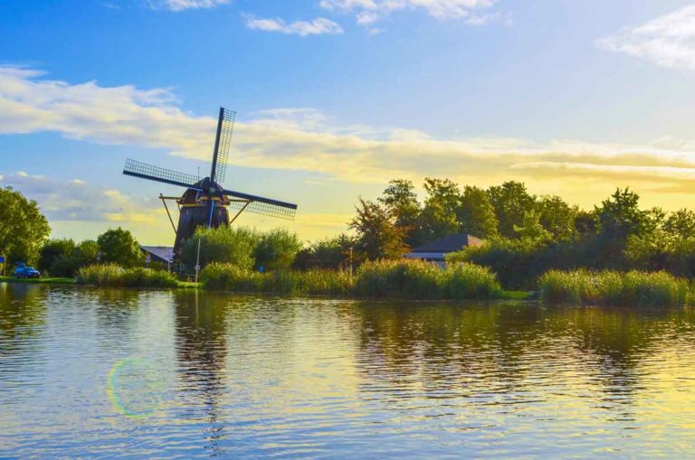 de-zwaan-see-a-windmill-from-amsterdam