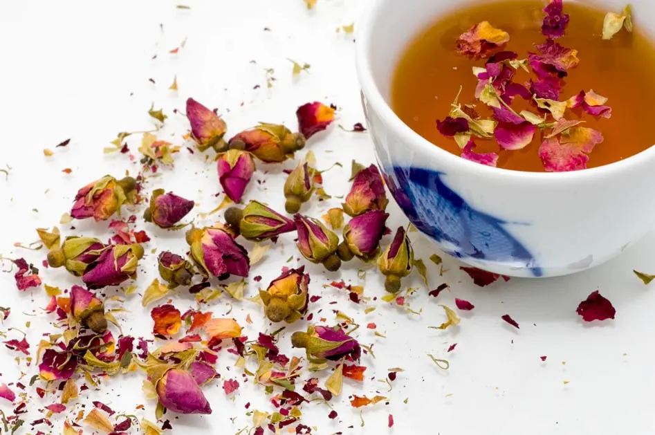 13 Shocking Benefits And Risks From Hibiscus Tea Afternoon Tea Reads