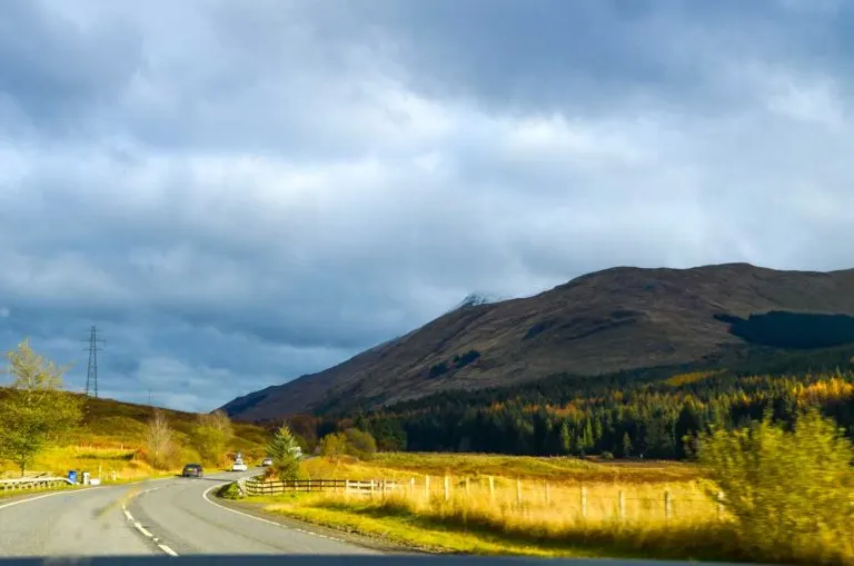 driving-loch-lomond-scotland-mountains