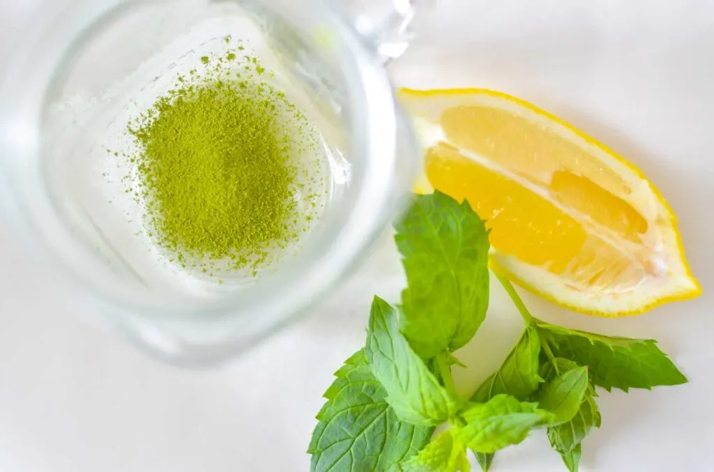 iced-matcha-mint-lemonade-ingredients