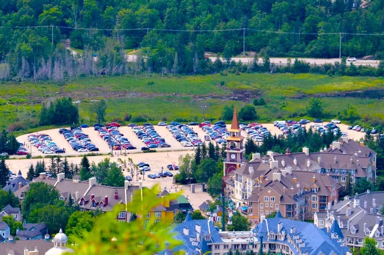 parking-near-tremblant-in-the-summer
