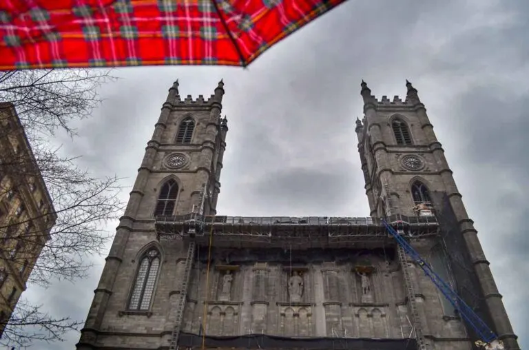 basilica-notre-dame-montreal-rainy-day-activities