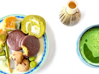 matcha-snacks-review-all-of-them-with-matcha