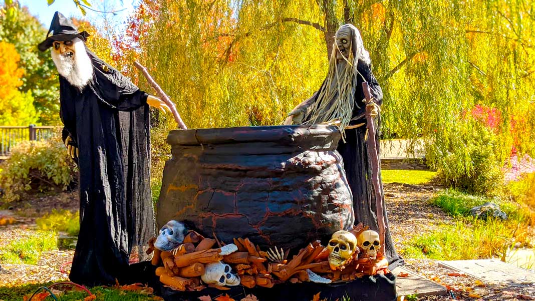 What To Do For Halloween In Montreal 13 Spooktacular Ideas [Updated