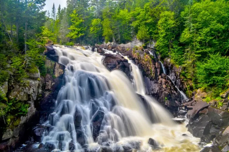 waterfall-in-mont-tremblant-quebec-national-park