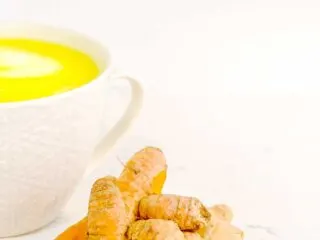 turmeric-tea-latte-recipe-featured