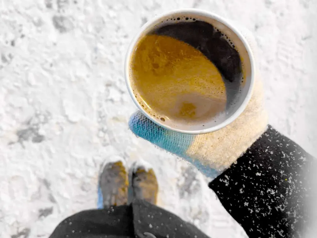 drinking-hot-chocolate-montreal-winter-activities