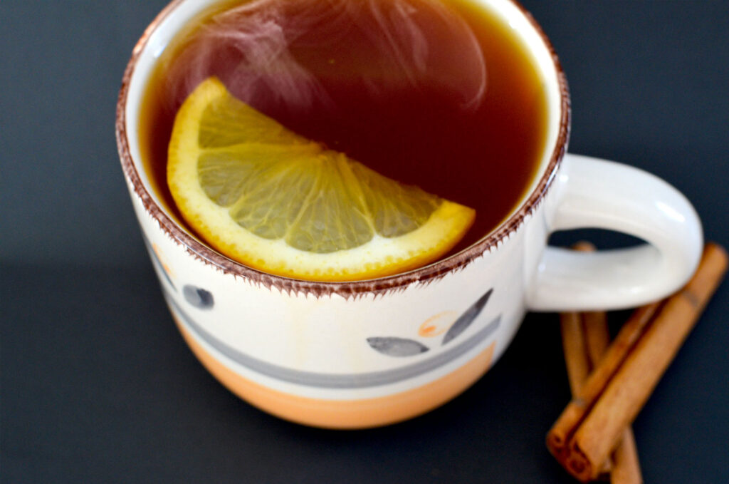 hot-toddy-with-tea-cocktails