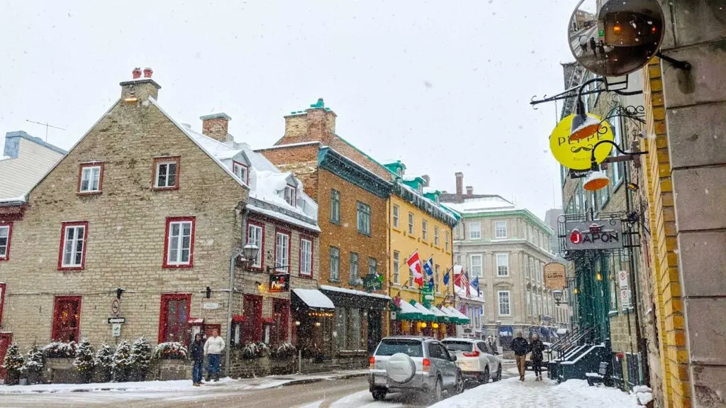 winter-in-quebec-city-old-quebec-streets