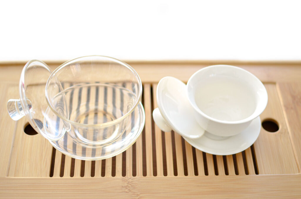 different-gaiwan-chinese-teapots---glass-and-porcelain-options
