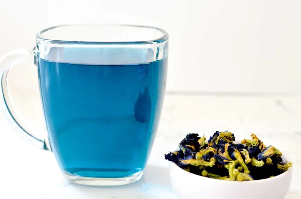 butterfly-pea-flower-tea-blue-colour