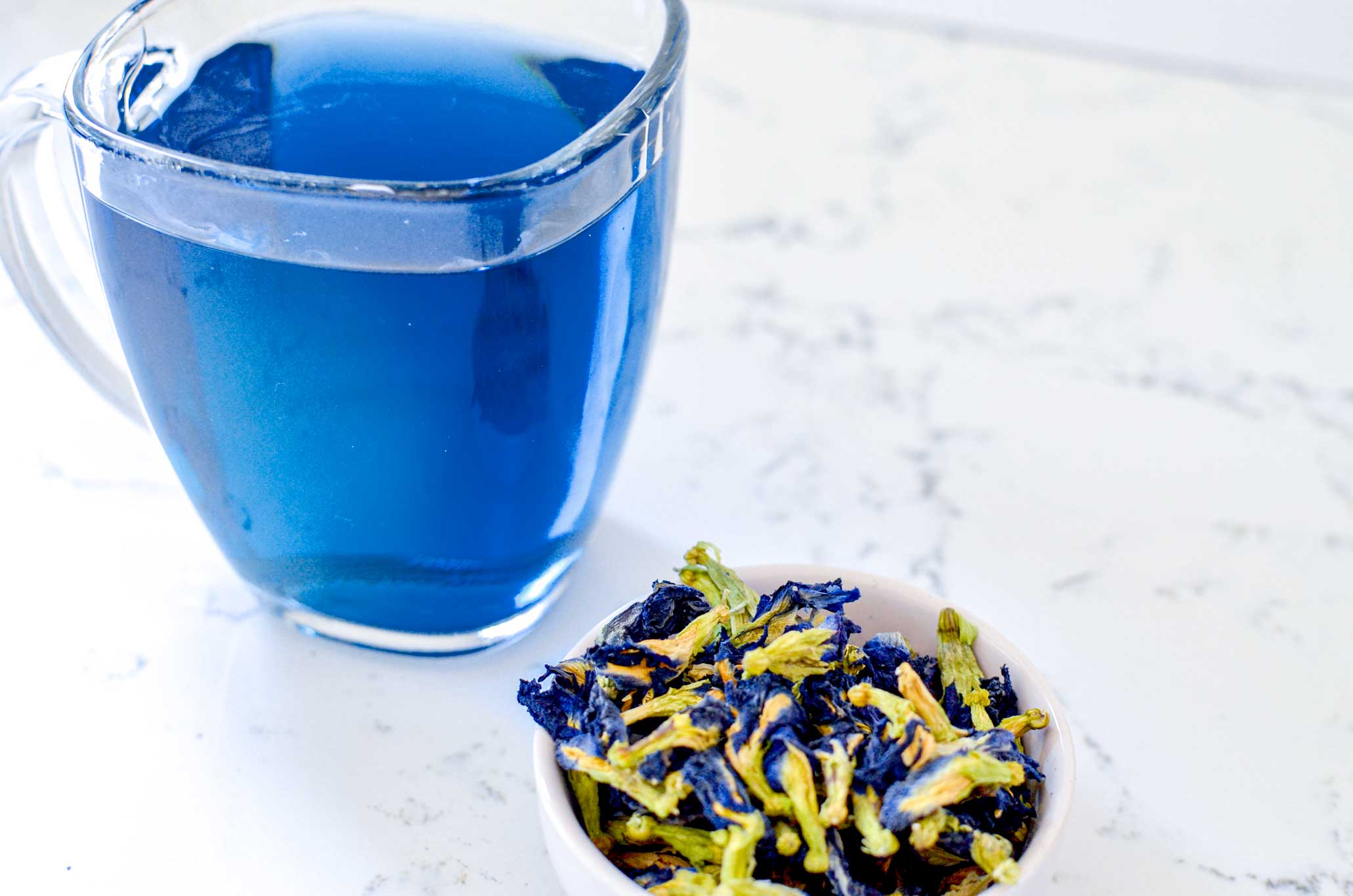 Should You Drink Butterfly Pea Flower Tea: Benefits, Recipes & More ...