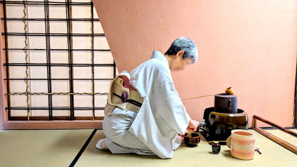 traditional-matcha-ceremony-kanazawa-japan