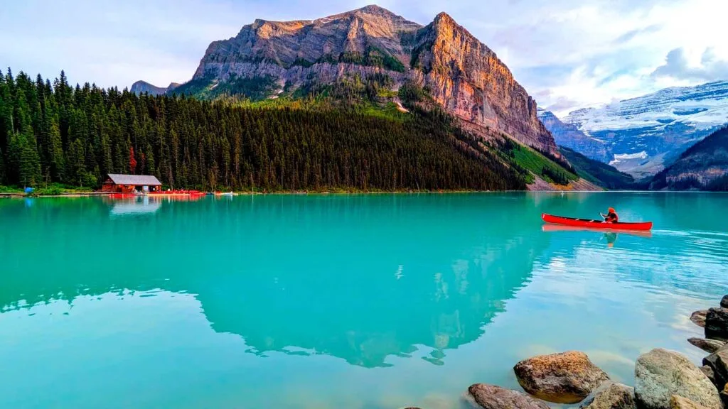The BEST Things To Do in Lake Louise - Must Do Canada