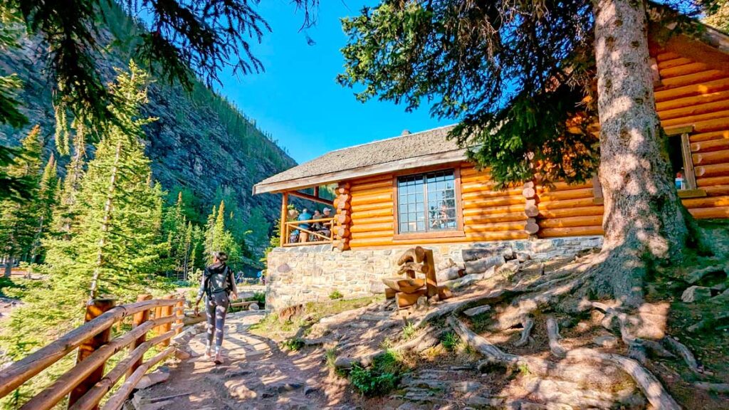 first-sight-of-log-cabin-lake-agnes-tea-house