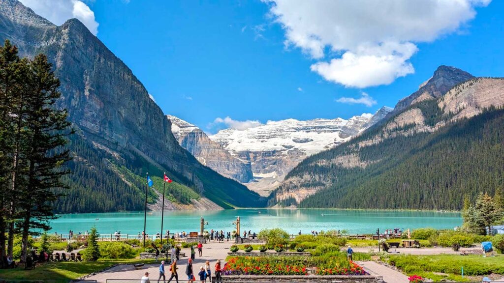 lake-louise-from-the-fairmont