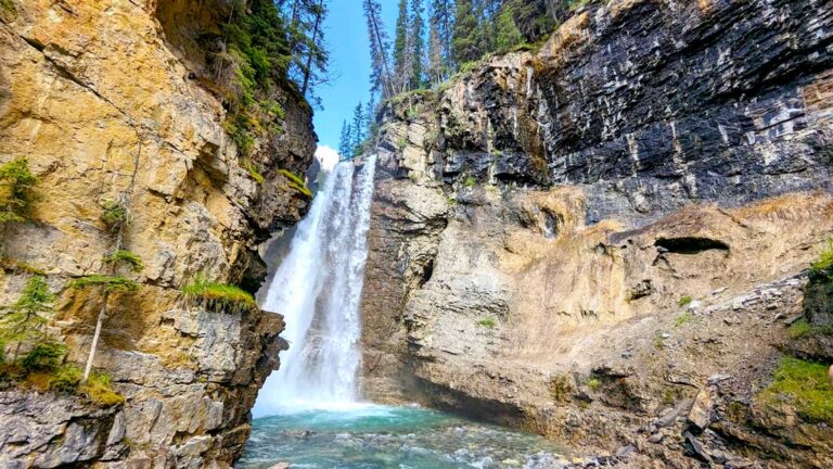 Johnston Canyon: What To Expect & How To Make It Worth It | Afternoon ...