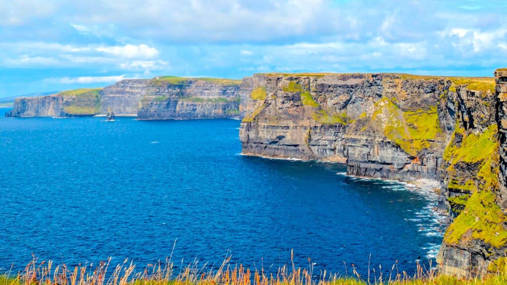 cliffs-of-moher-south-side-experience