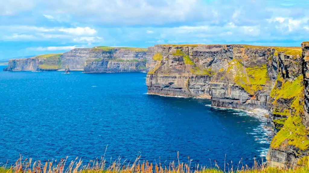 cliffs-of-moher-south-side-experience