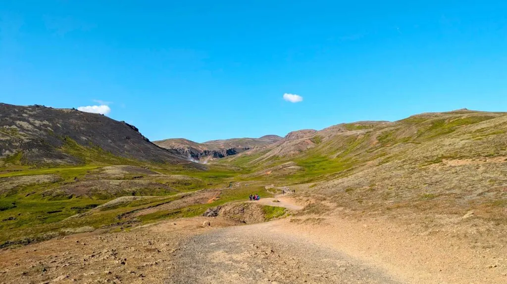 the-reykjadalur-hike-never-ended-to-get-to-the-Iceland-hot-springs