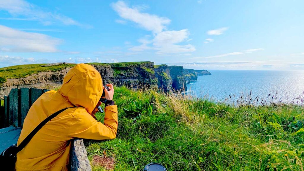 windy-at-the-cliffs-in-Ireland-very-happy-to-have-a-windproof-jacket-with-a-hood