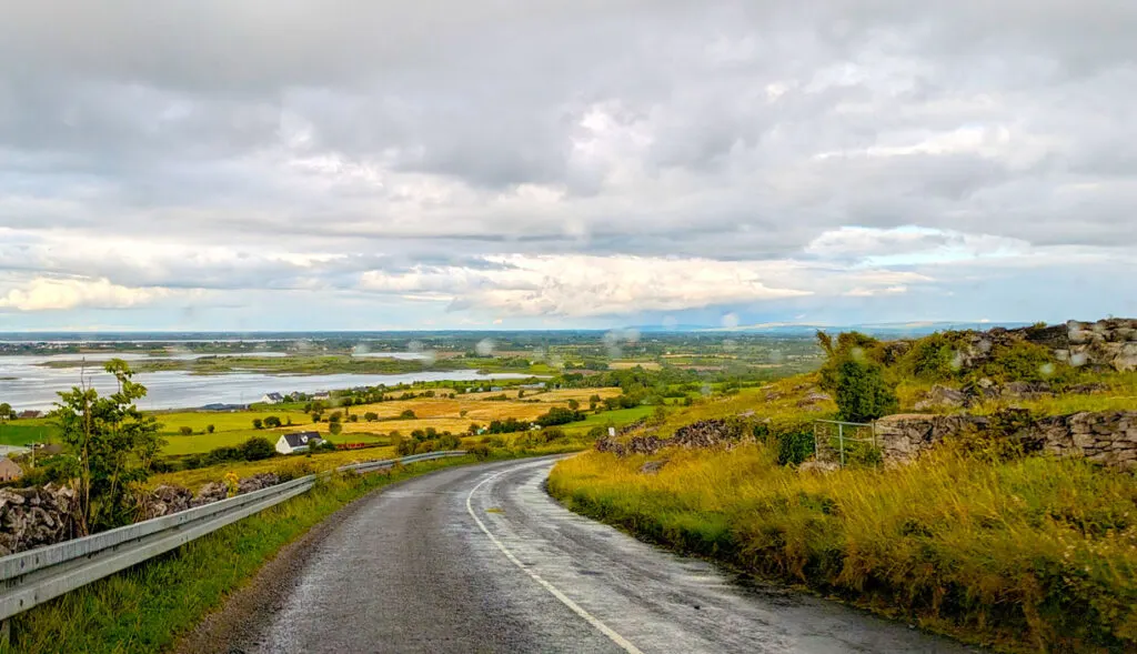 driving-in-the-rain-in-Ireland