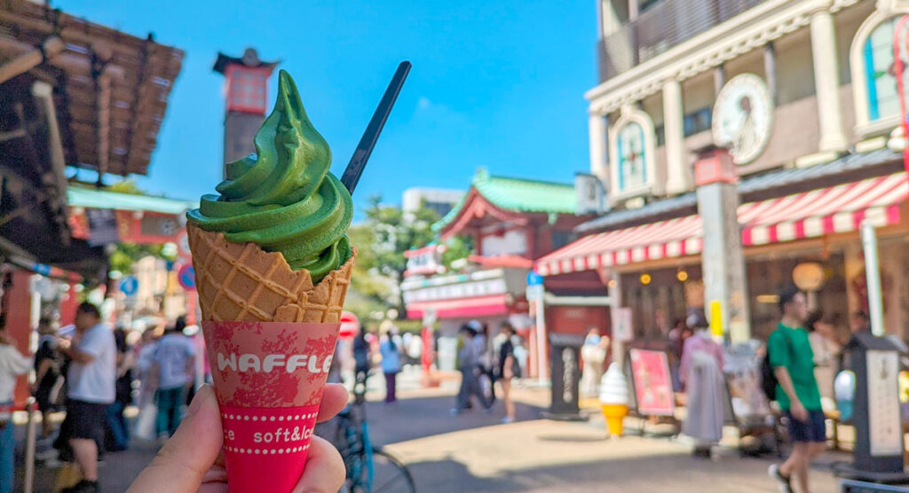green-tea-ice-cream-summers-in-japan