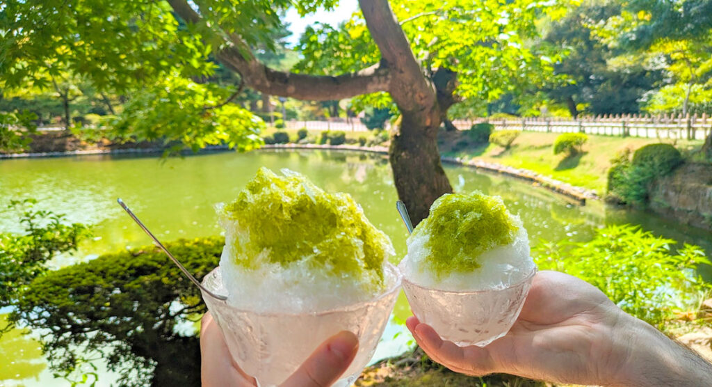 kakigori-shaved-ice-snack-to-stay-cool-in-japan-summers