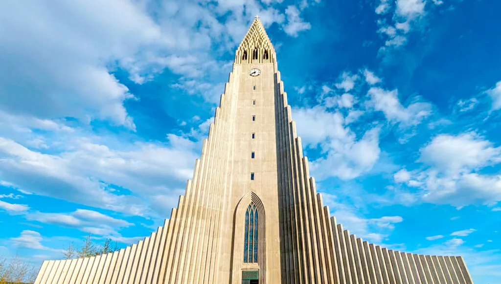 Hallgrimskirkja-Church-things-to-do-in-reykjavik