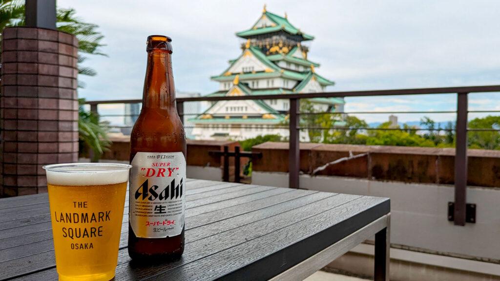 do-this-not-that-in-japan-osaka-castle-rooftop-terrace-with-asahi-beer