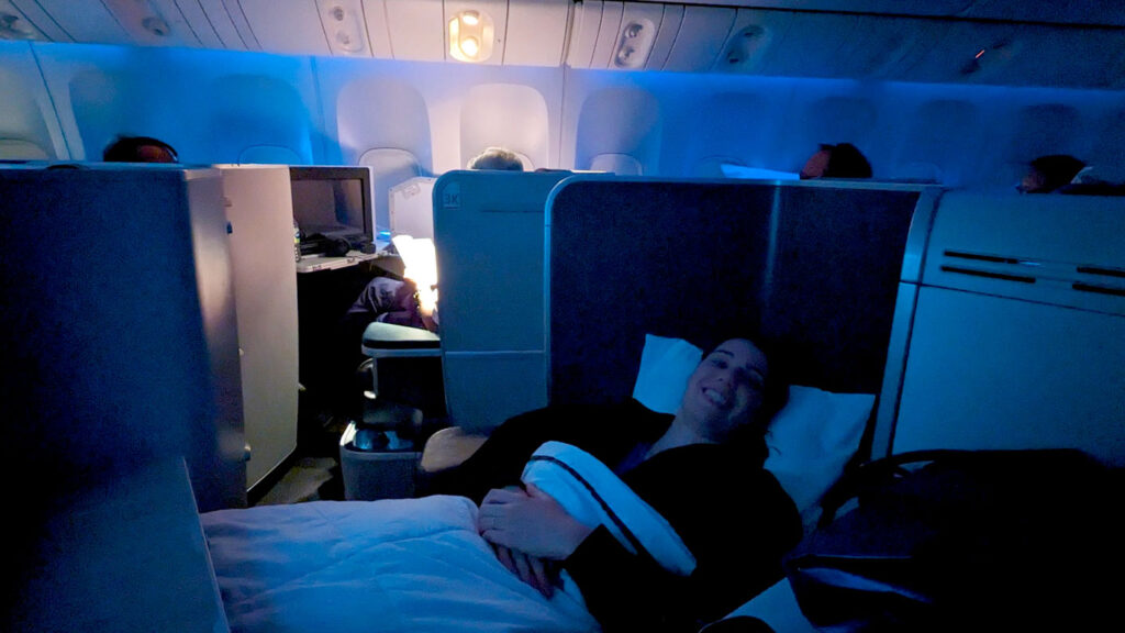 lying-down-on-a-plane-lay-flat-seats-air-canada-business-class