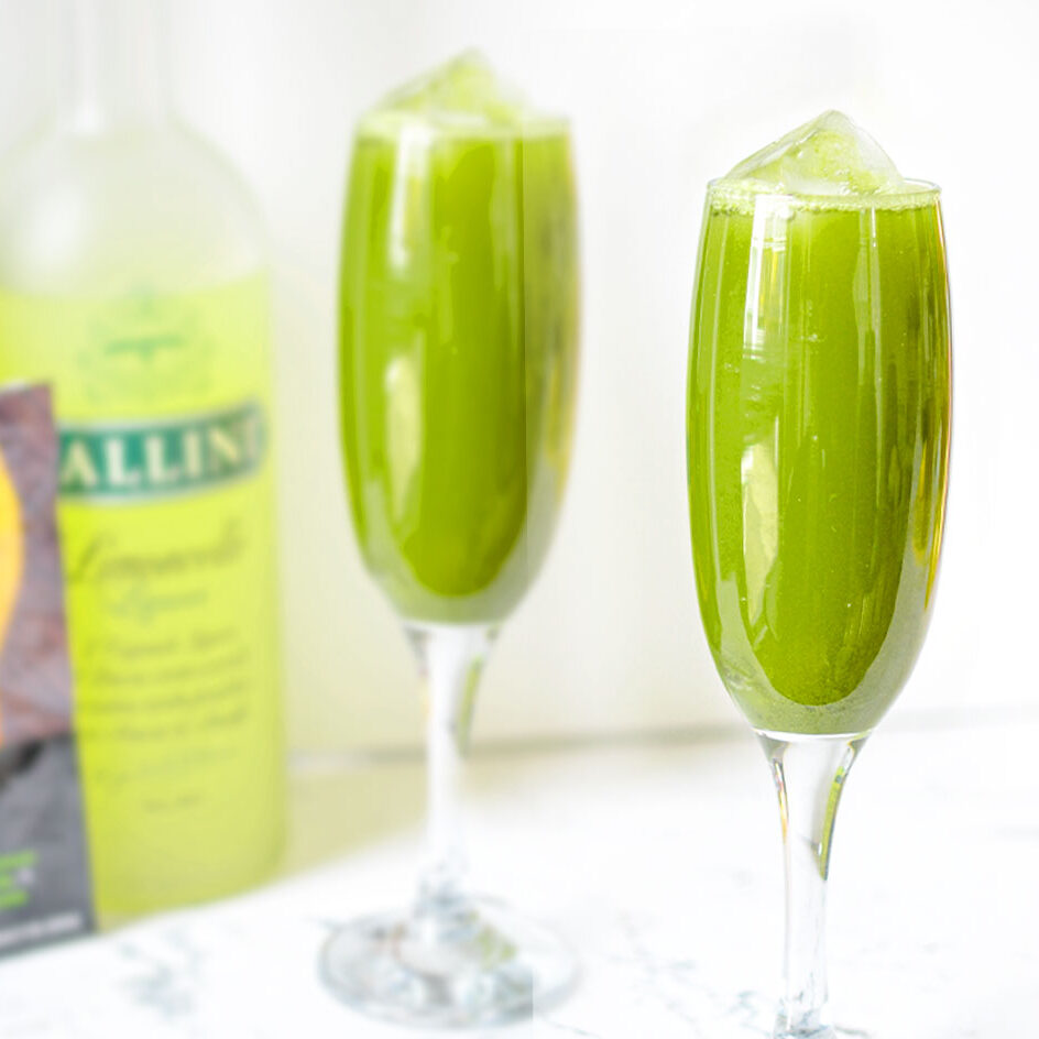 matcha-spritz-green-tea-cocktails