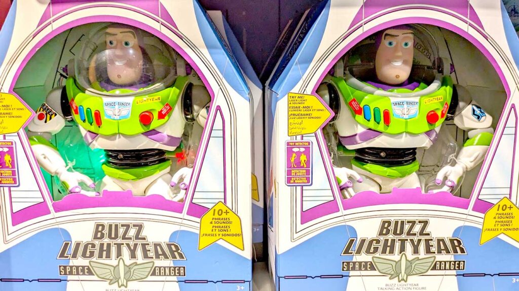 nostalgic-buzz-lightyear-toy-in-a-box-souvenirs-from-disney